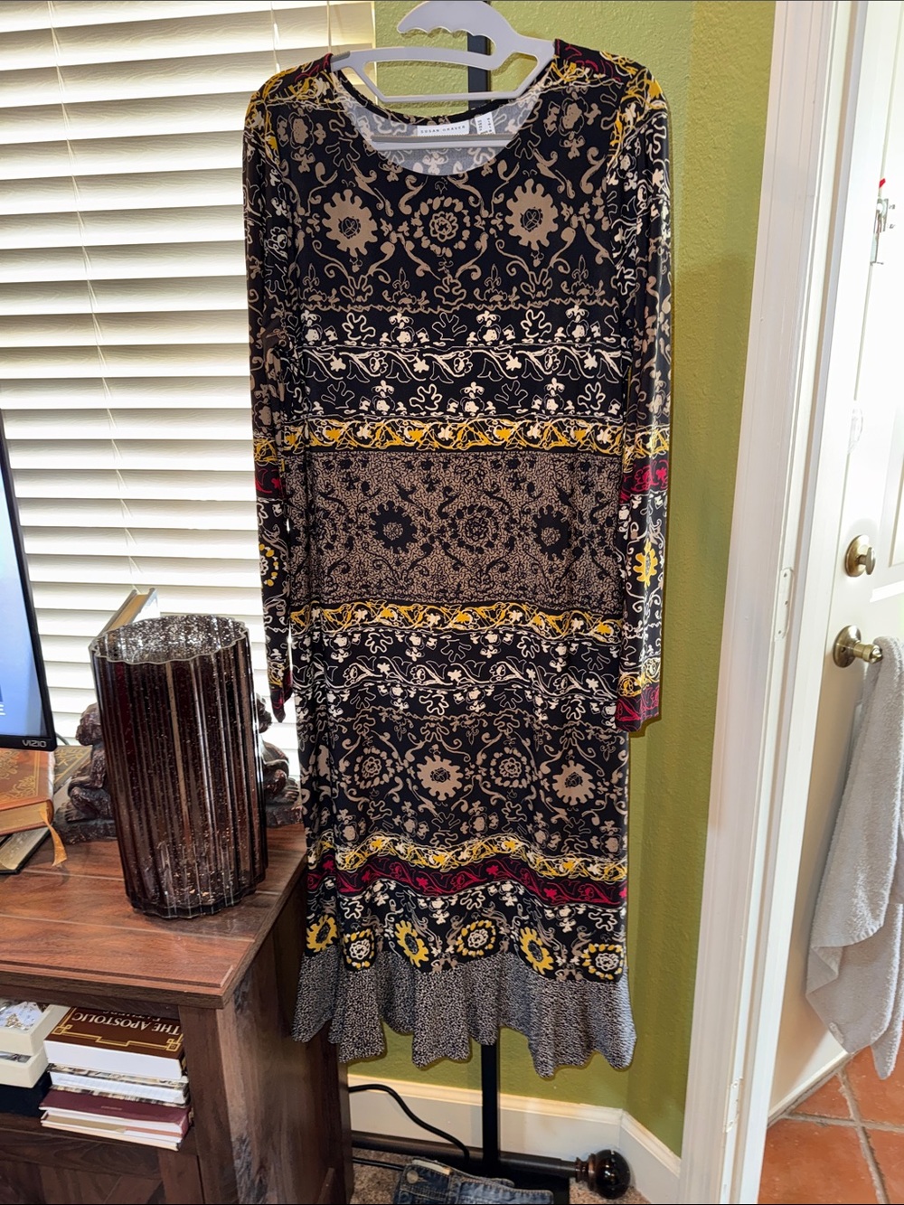Long Sleeve Black, Gold, Yellow and Red Susan Graver Patterned Women's Dress